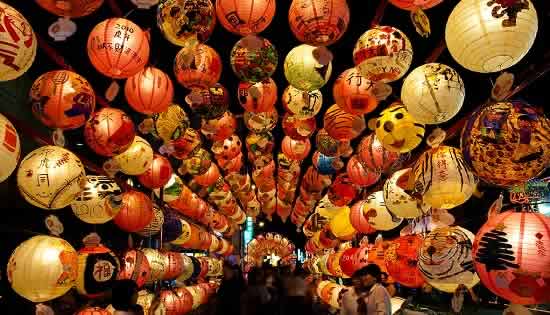 Lantern Festival in Singapore is end of Chinese New Year Celebrations.
