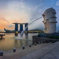 Marina Bay, Merlion, Downtown are Singapore's main tourist places.